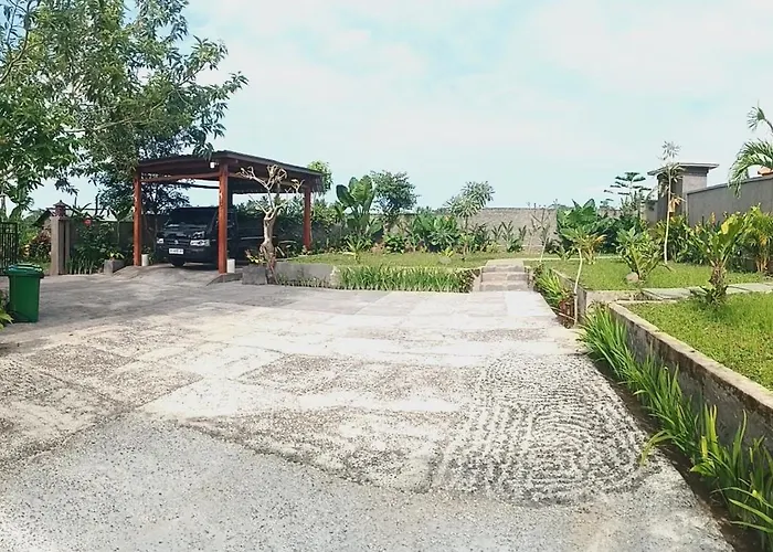 Umakami Pertiwi * Ubud (Bali)